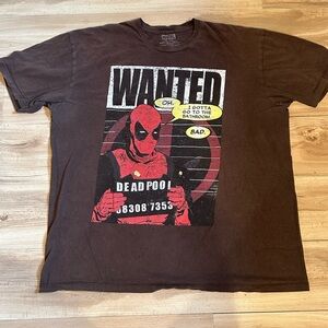 Vintage Marvel Deadpool Wanted Graphic Brown Red Men's T-Shirt Cotton Size L
